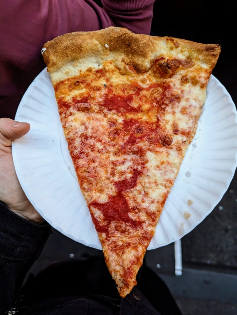 New York pizza slice