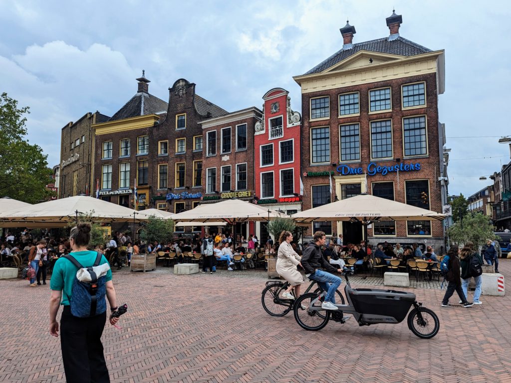 Grote Markt in Groningen with Drie Gezusters and bicycles