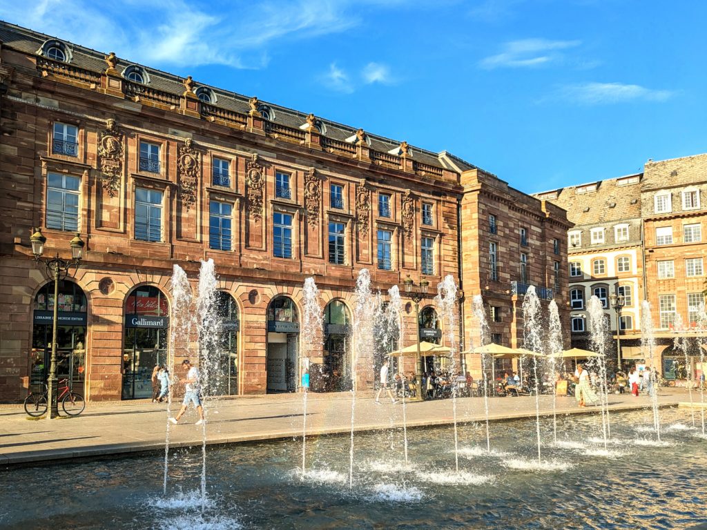 Place Kleber with fountains in Strasbourg